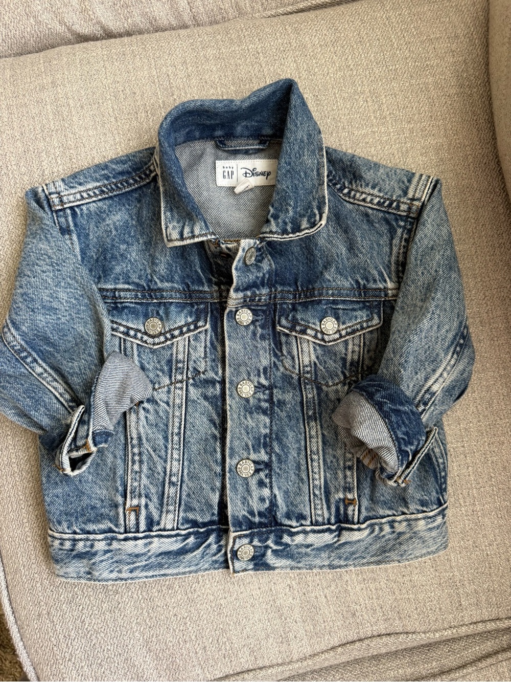GAP Light Blue Washed Denim Mickey Mouse Jacket for Kids, Unisex, 2T, EUC